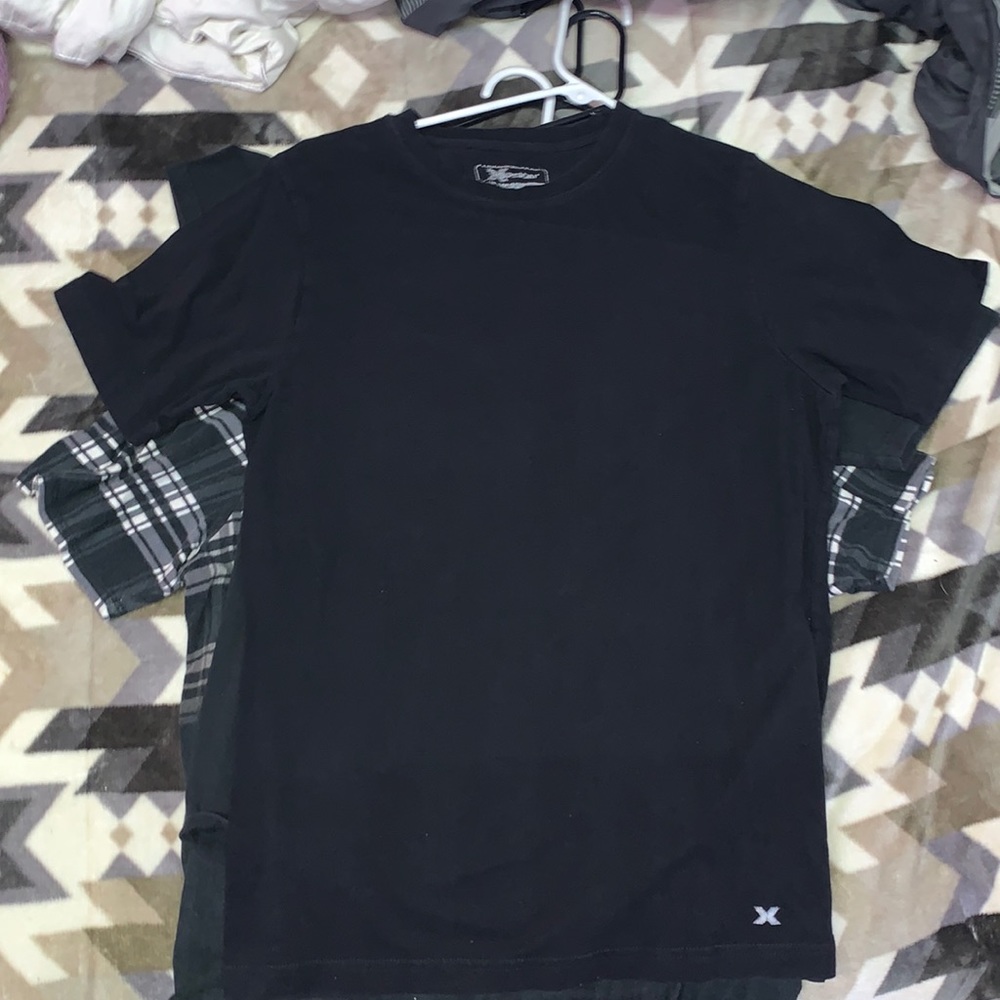 Black t shirt
